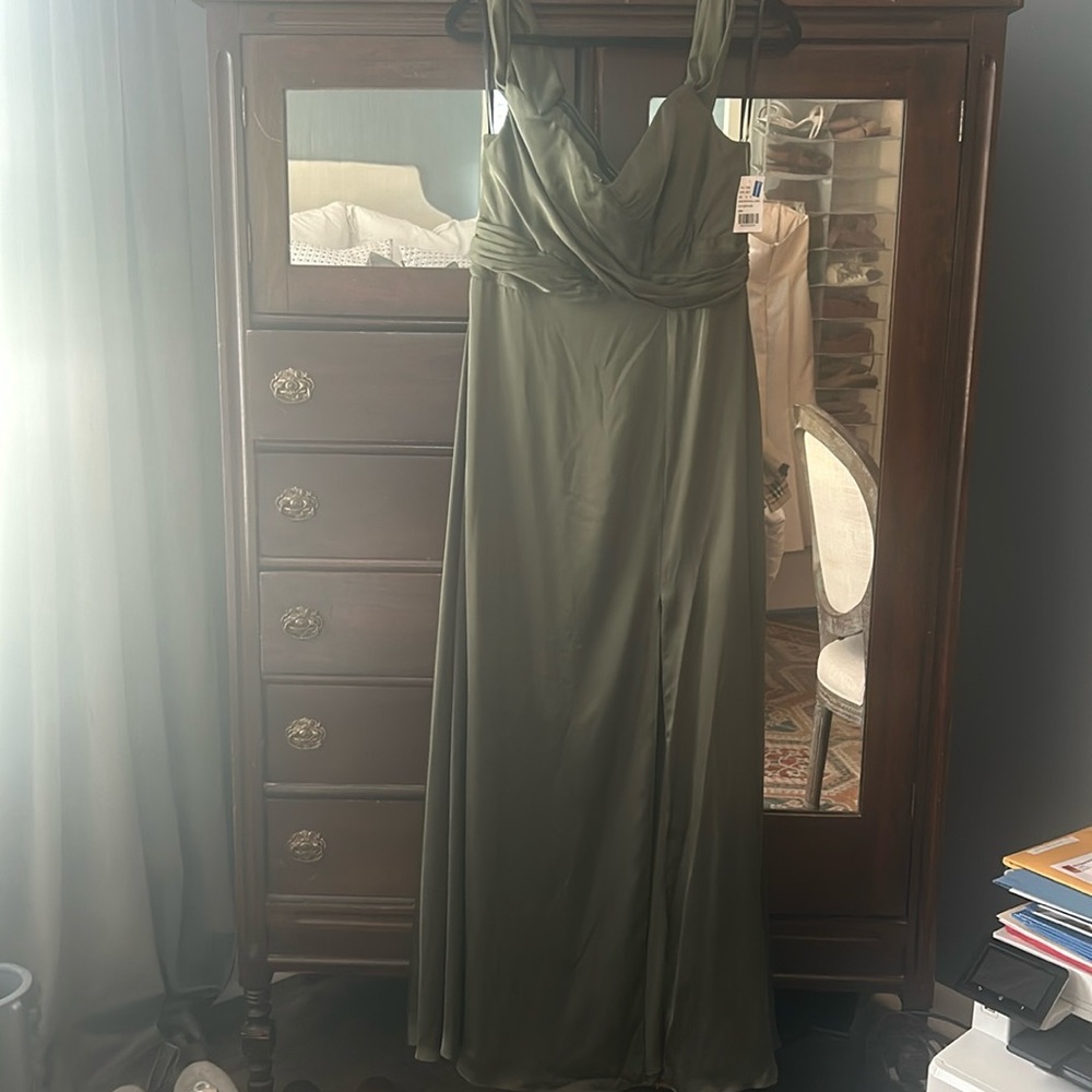 NWT 12R dressy collection olive green gown